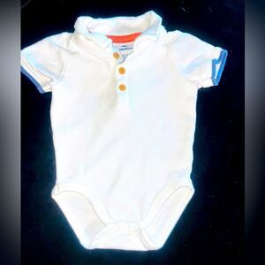 Tommy Bahama infant bodysuit one piece snap outfit white w blue sz 3-6 mos